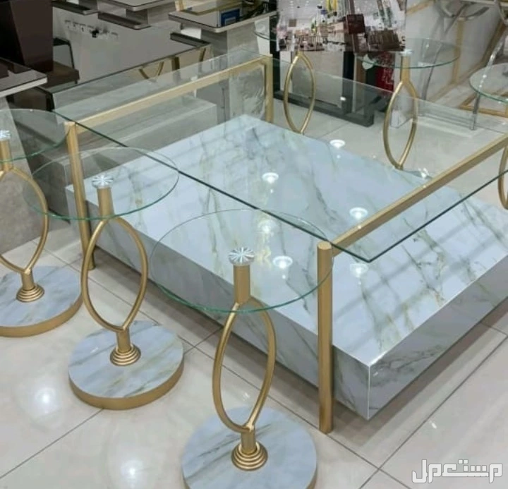 طاولات ضيافه بلازمه يوجد تفصيل