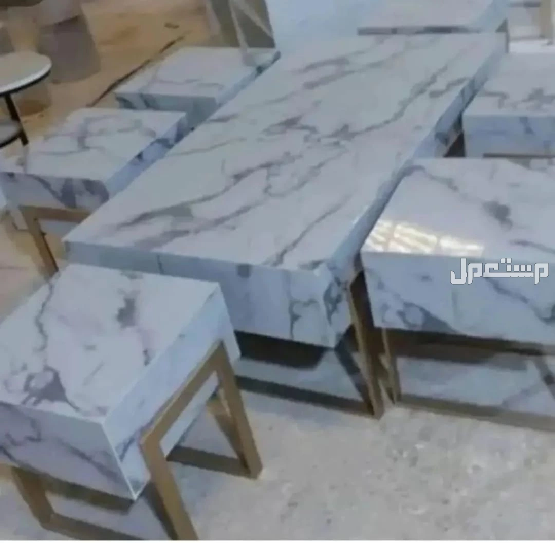 طاولات ضيافه بلازمه يوجد تفصيل