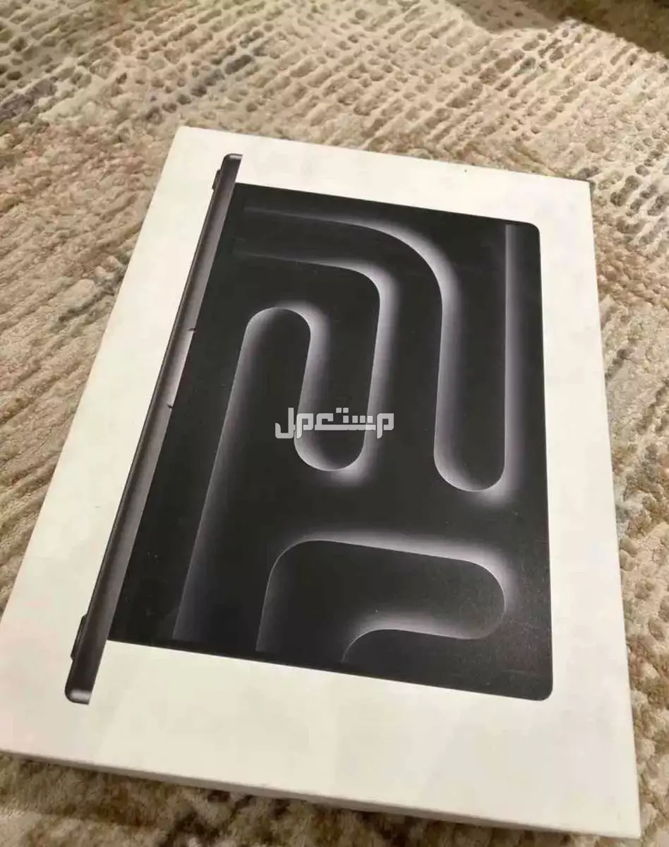 للبيع جهاز ماك بوك M3 pro 16 inches في احد رفيدة جهاز ماك بوك M3 pro 16 inches مساحة التخزين 18 قيقا جديد استخدام شهر بسعر 6 الاف ريال سعودي  في احد رفيدة بسعر 6 آلاف ريال سعودي