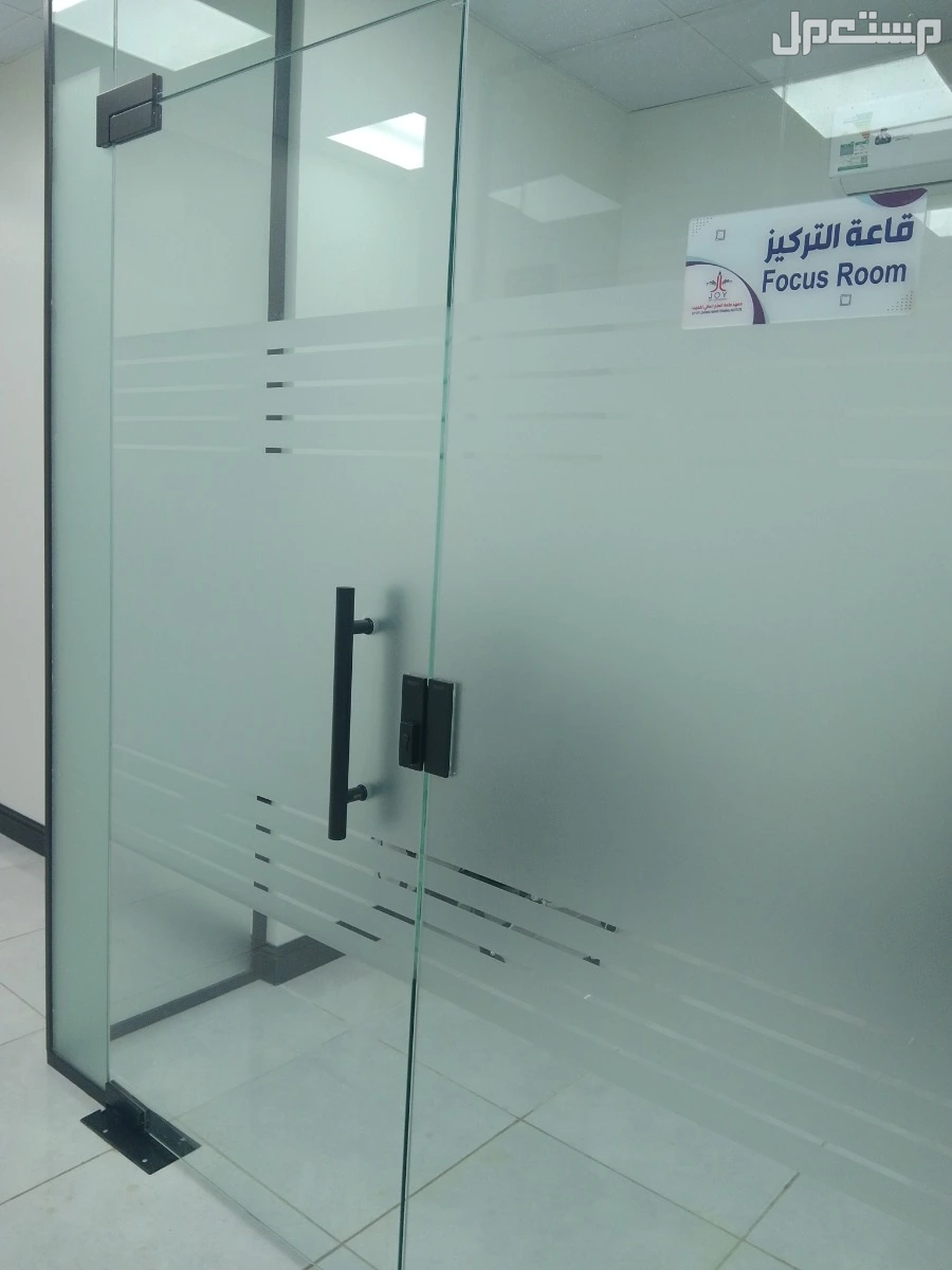 للبيع تركيب استيكرات  في الرياض بسعر 50 ريال سعودي