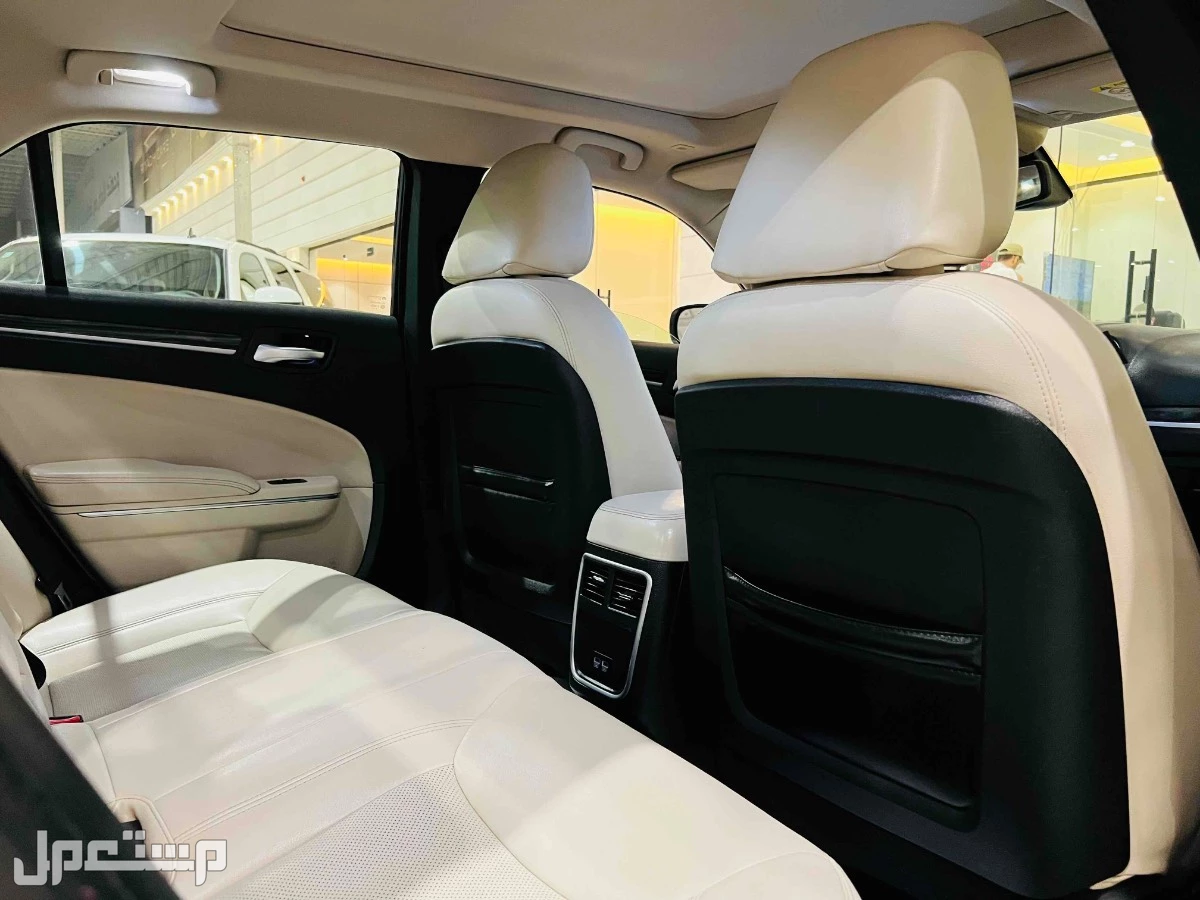 كرايسلر C300 2018 في الرياض بسعر 67 ألف ريال سعودي