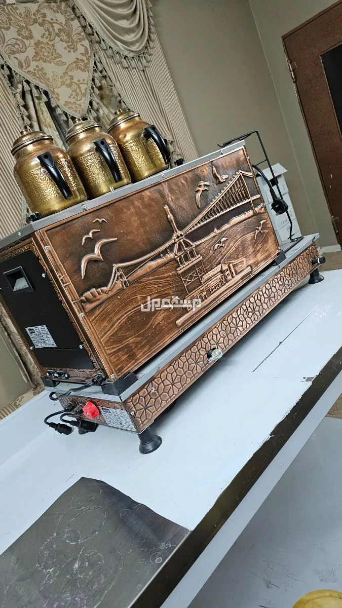 أثاث ( أغراض مكينه كراسي طاوله )