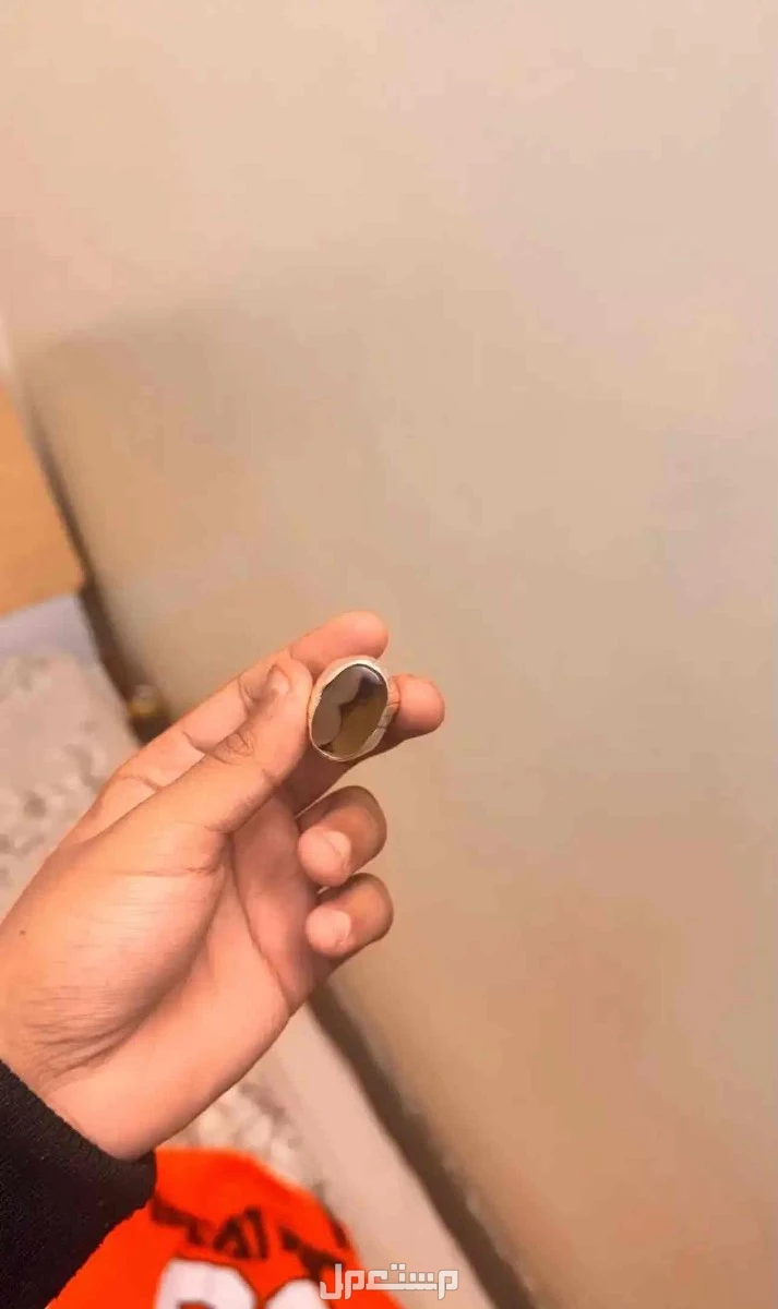 خاتم لي البيت. عقيق مرسوم فضه  في ينبع البحر بسعر 150 ريال سعودي