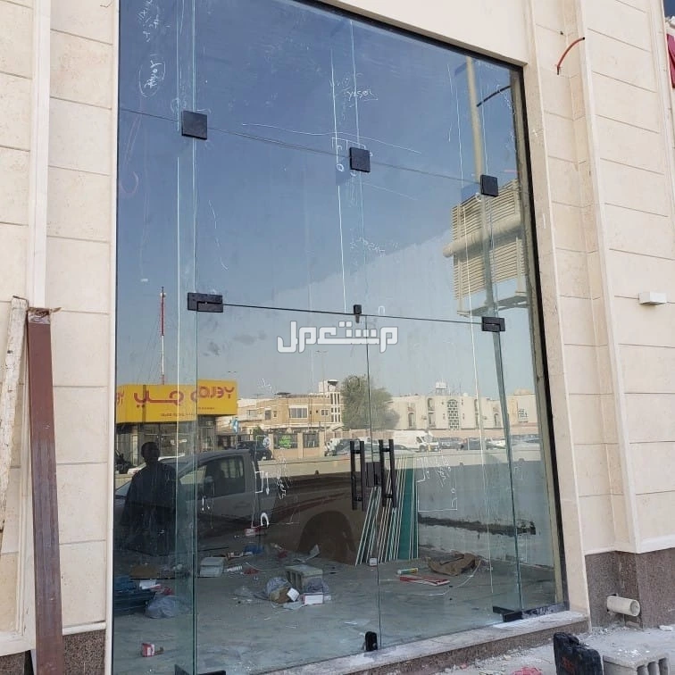 زجاج سكريت جيزان  تفصيل في جيزان بسعر 500 ريال سعودي