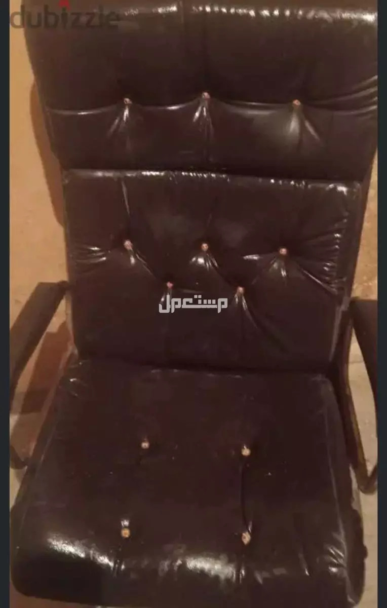 كرسى مكتب كبير جلد طبيعى متحرك بعجلات