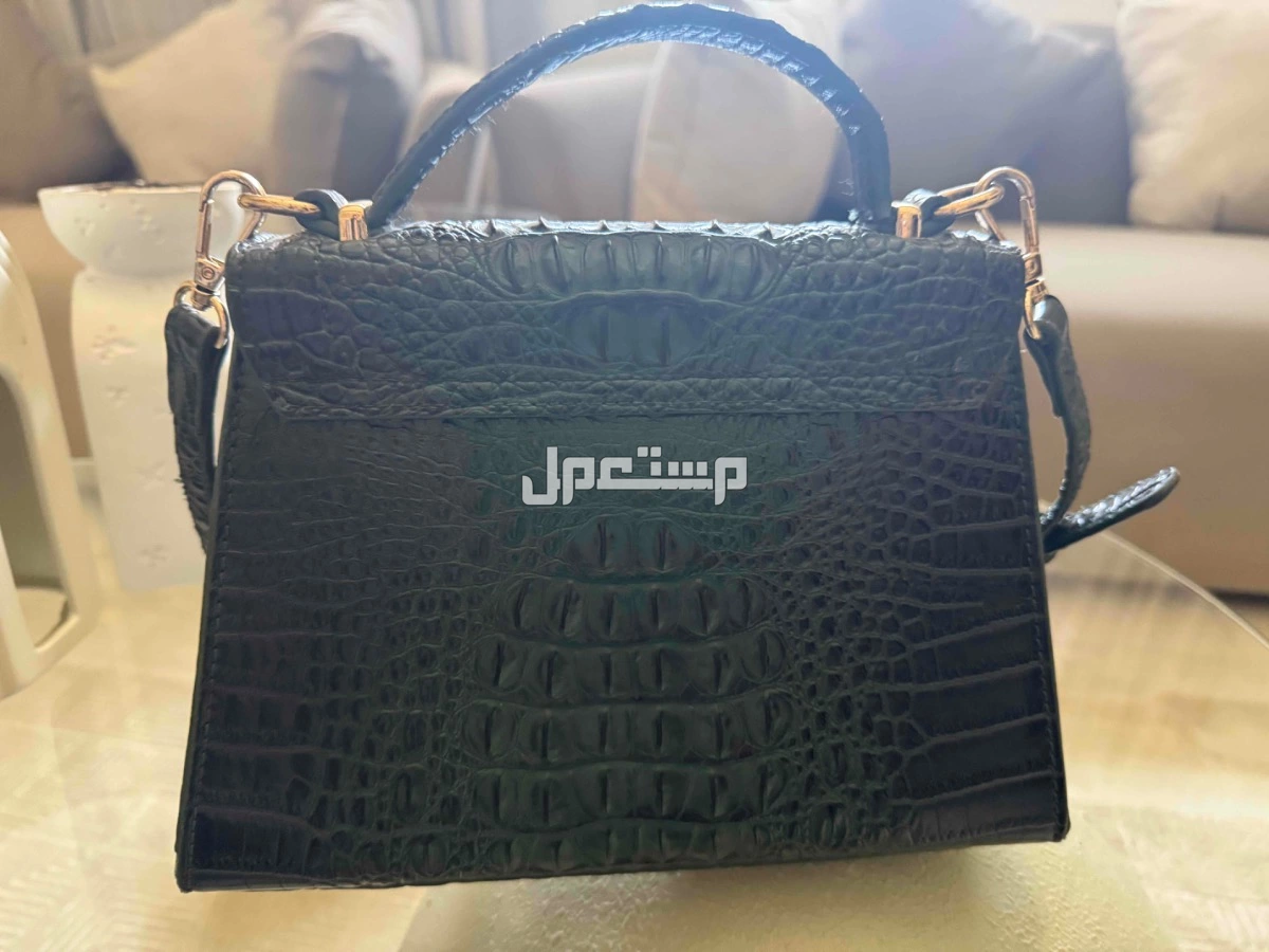 شنطة نسائية 150  في الرياض بسعر 150 ريال سعودي
