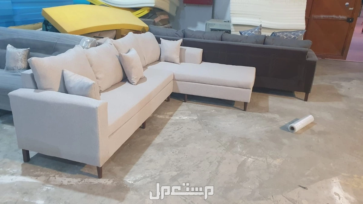 كنب جديد شامل التوصيل  في الرياض بسعر 1200 ريال سعودي