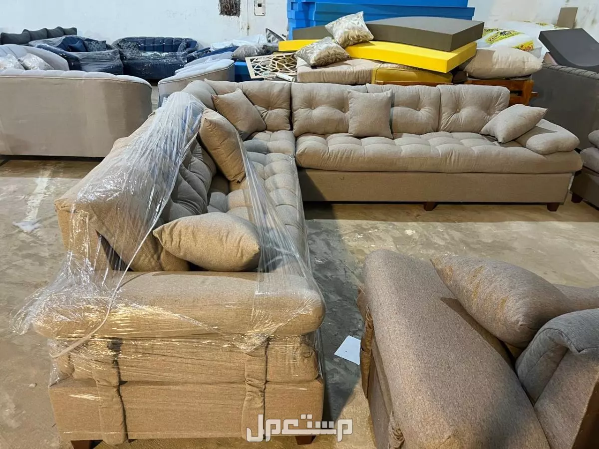 كنب جديد شامل التوصيل  في الرياض بسعر 1200 ريال سعودي