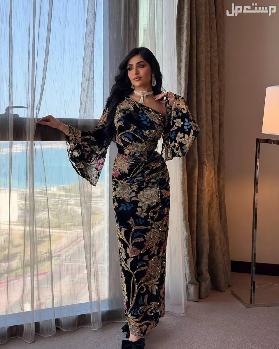 فساتين حديثة ومتنوعه لطلب ولاستفسار وتسأب 0567358943  نشحن لكافه مدن المملكة وخدمة توصيل للبيت   *المقاسات بالرقم :1.2.3.4.5.6.7  *المقاسات بل احرف:S.M.L. XL. XXL. XXXL. XXXXL   🌍موقعنا جدة