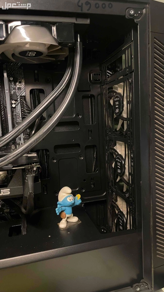 Pc قيمنق للبيع في الرياض السعر على السوم