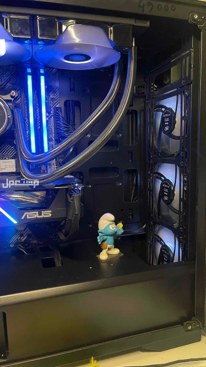 Pc قيمنق للبيع في الرياض السعر على السوم