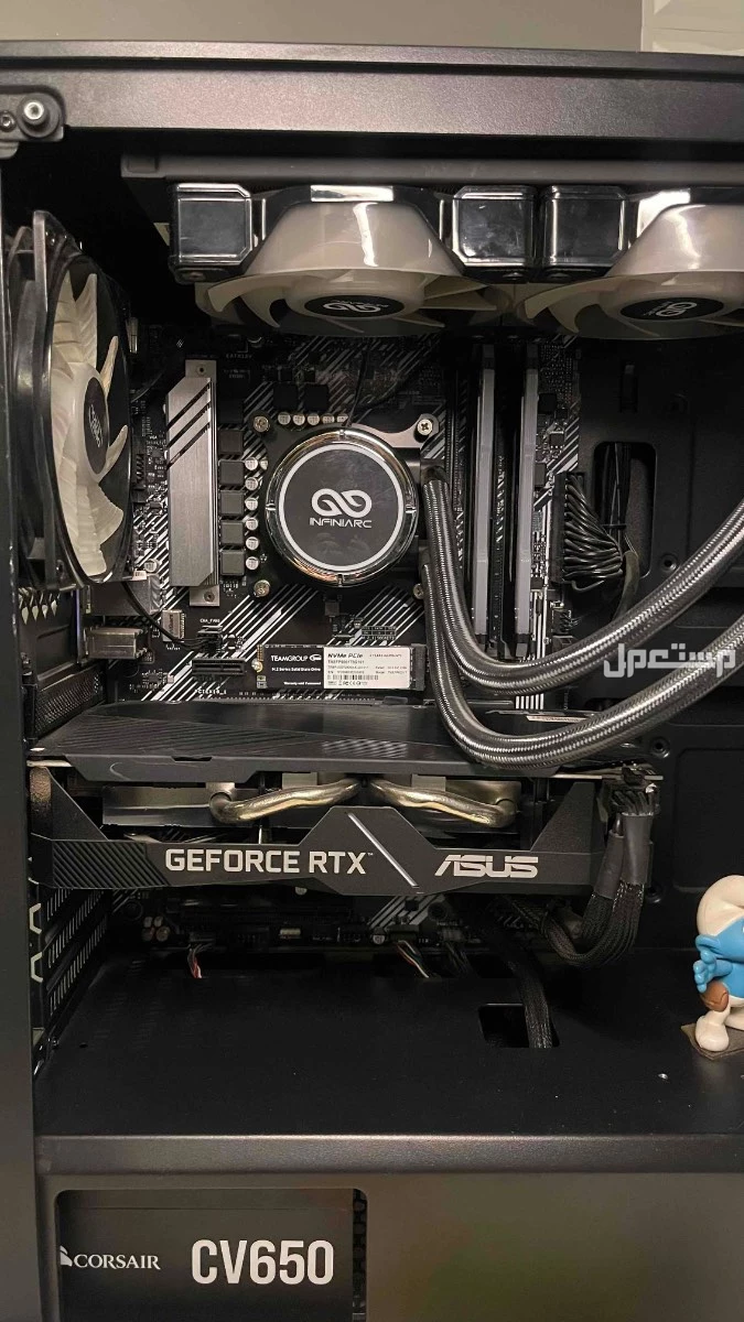 Pc قيمنق للبيع في الرياض السعر على السوم