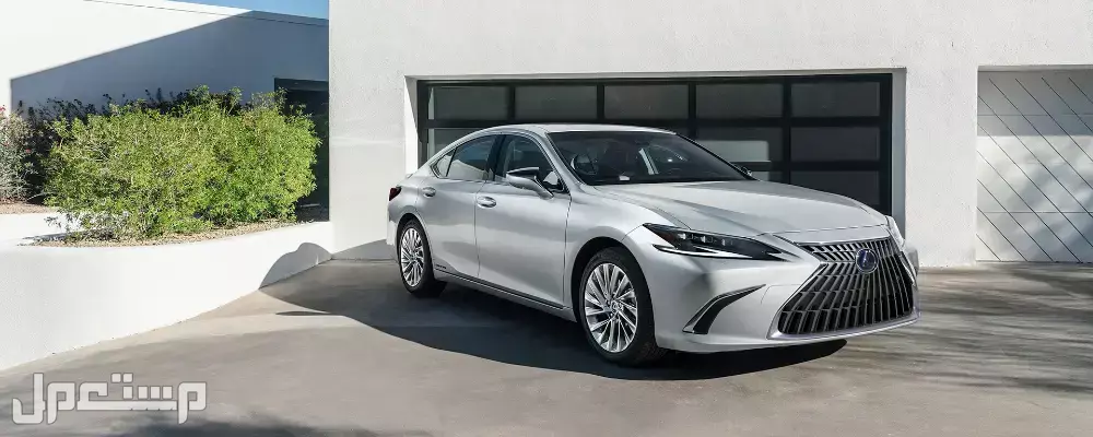 مميزات وعيوب سيارات لكزس في السعودية بالمواصفات والأسعار لكزس ES 2025