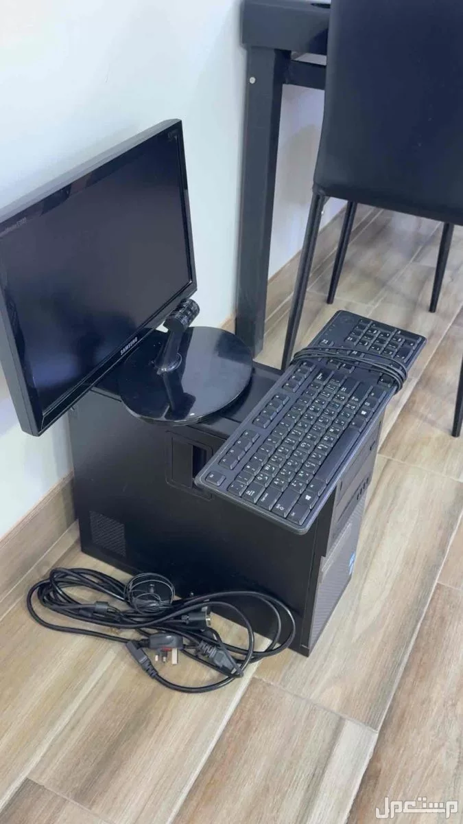 كمبيوتر مكتبي بجميع ملحقاته للبيع فرصة  لا تفوتك