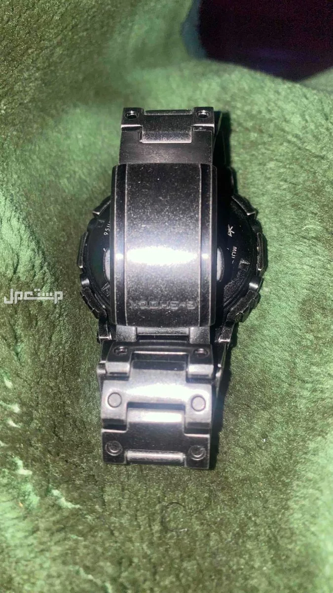ساعة G-shock  في الرياض بسعر ألفين ريال سعودي