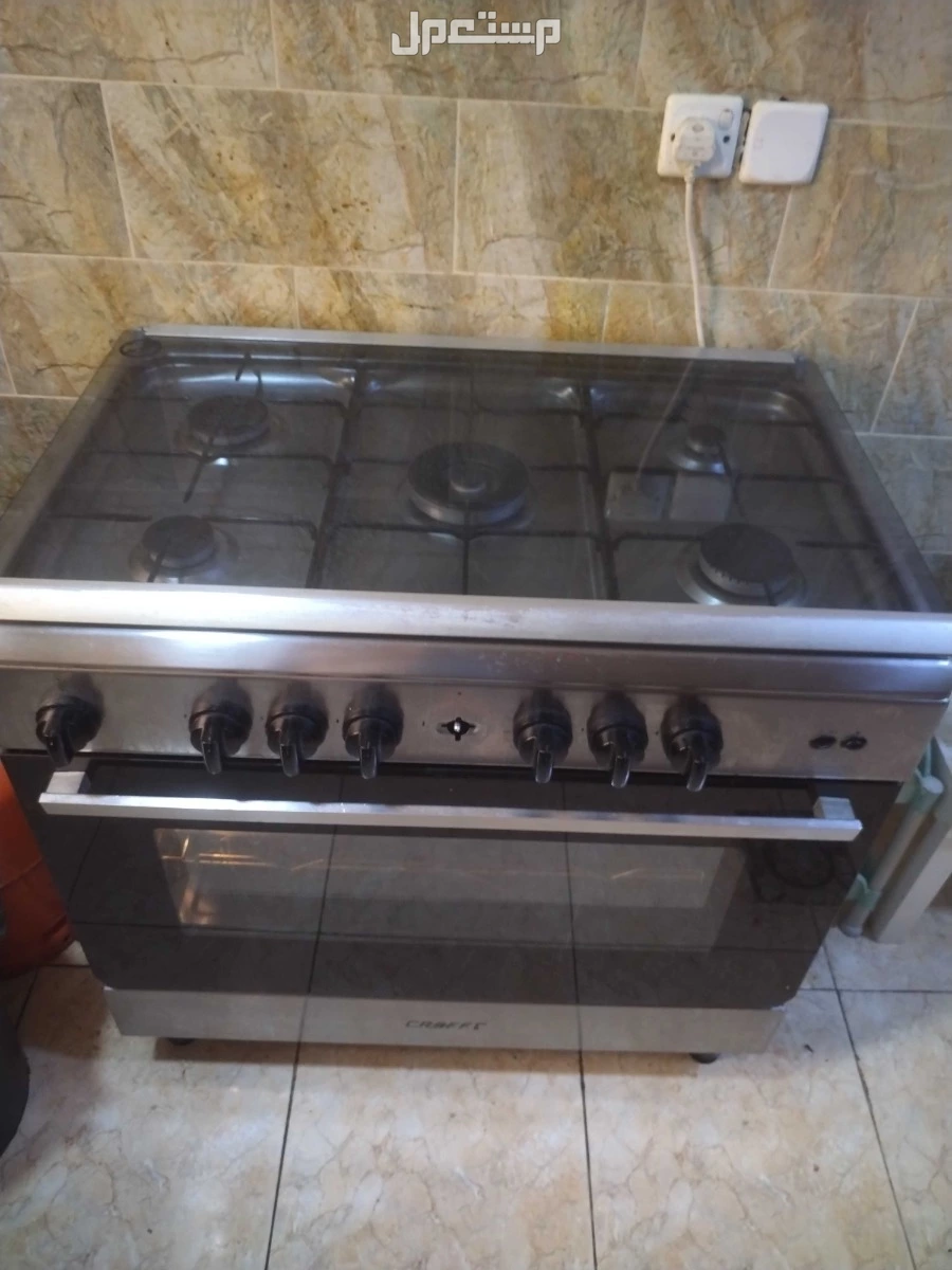 للبيع فرن 5شعله بسعر 550ريال الحاله جيده جدا
