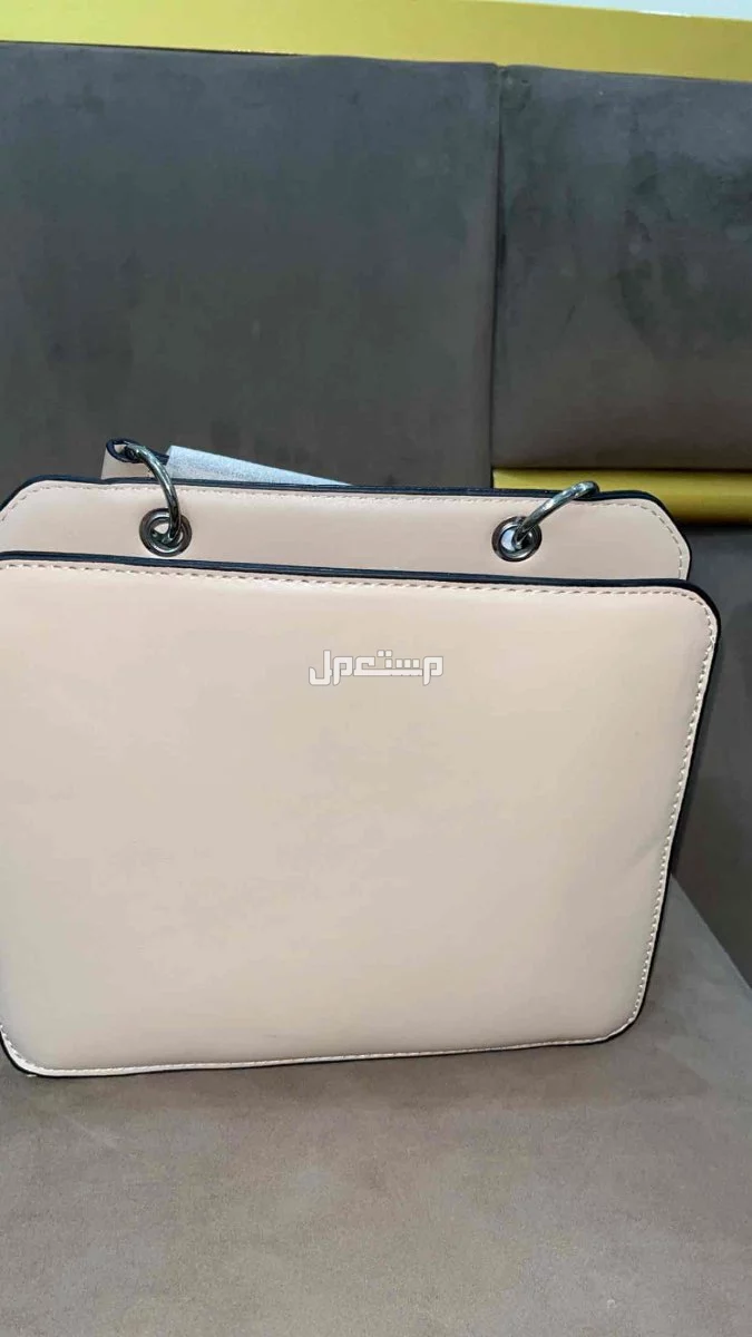 للبيع شنطة ستيف مادن 350 جديدة