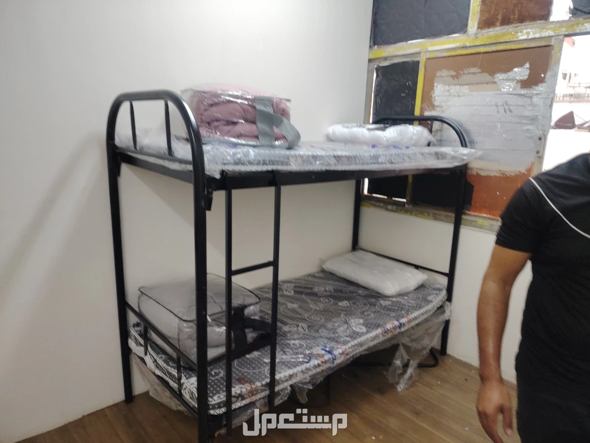 سرير حديد مرتبه مخده لحاف دولاب  تجهيز سكن عمال