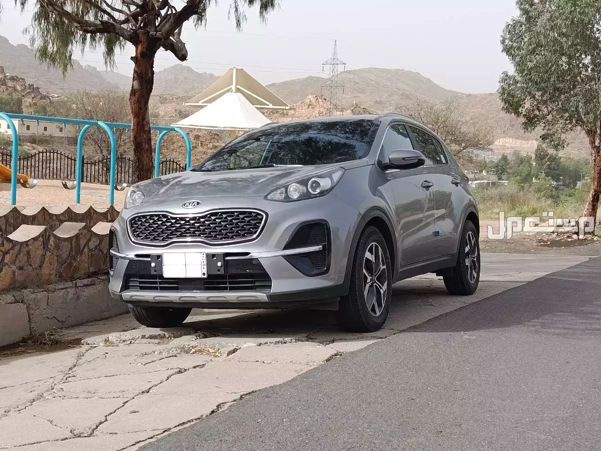 للبيع سبورتاج 2022 فل كامل 1600 بحالة ممتازة