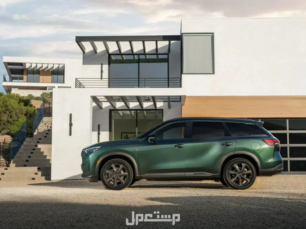 مواصفات ومميزات انفينيتي QX60 2026 ‎‏ انفينيتي QX60 2026 من الجانب