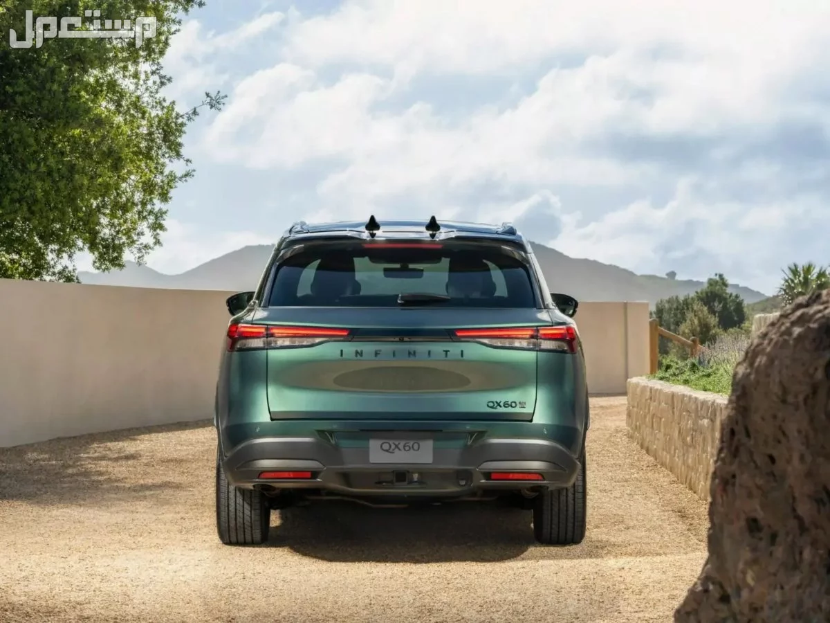 مواصفات ومميزات انفينيتي QX60 2026 ‎‏ خلفية انفينيتي QX60 2026