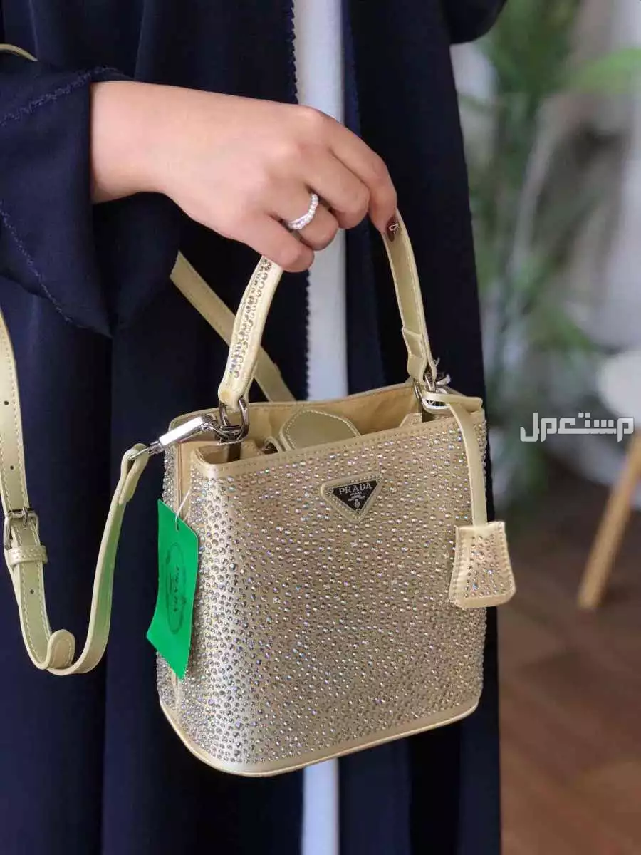 عروض شنط برادا ماستر كوالتي كرستال وسادة