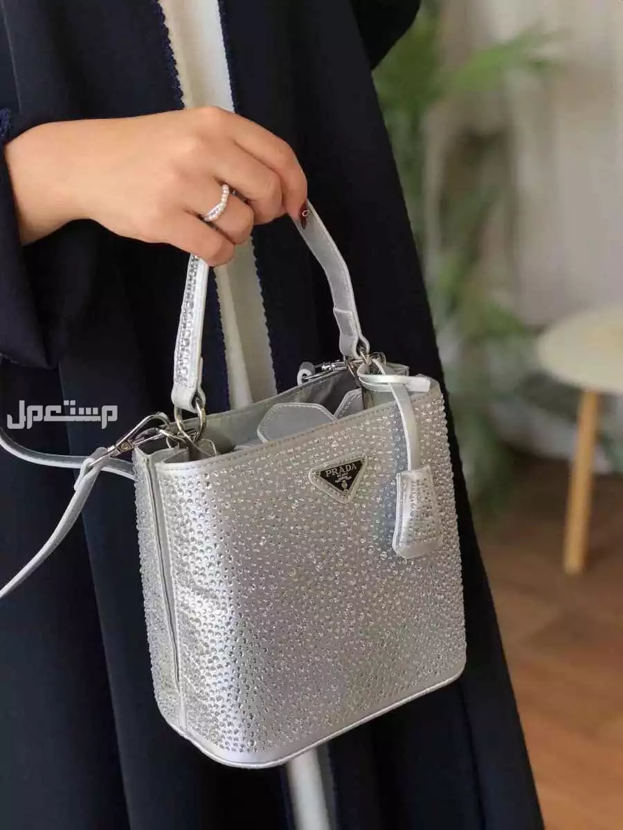 عروض شنط برادا ماستر كوالتي كرستال وسادة