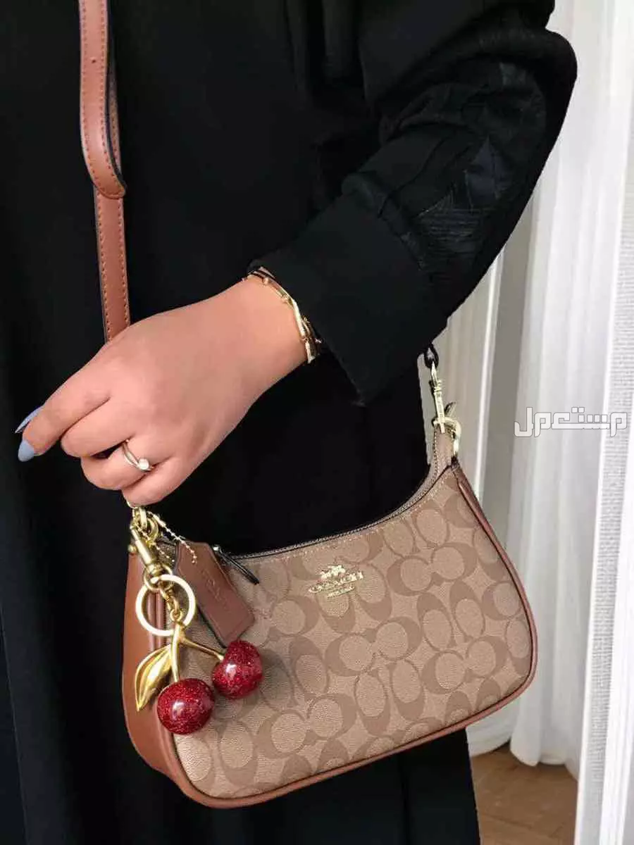 شنط ماركة كوتش ماستر كوالتي مع تعليقة الهبه