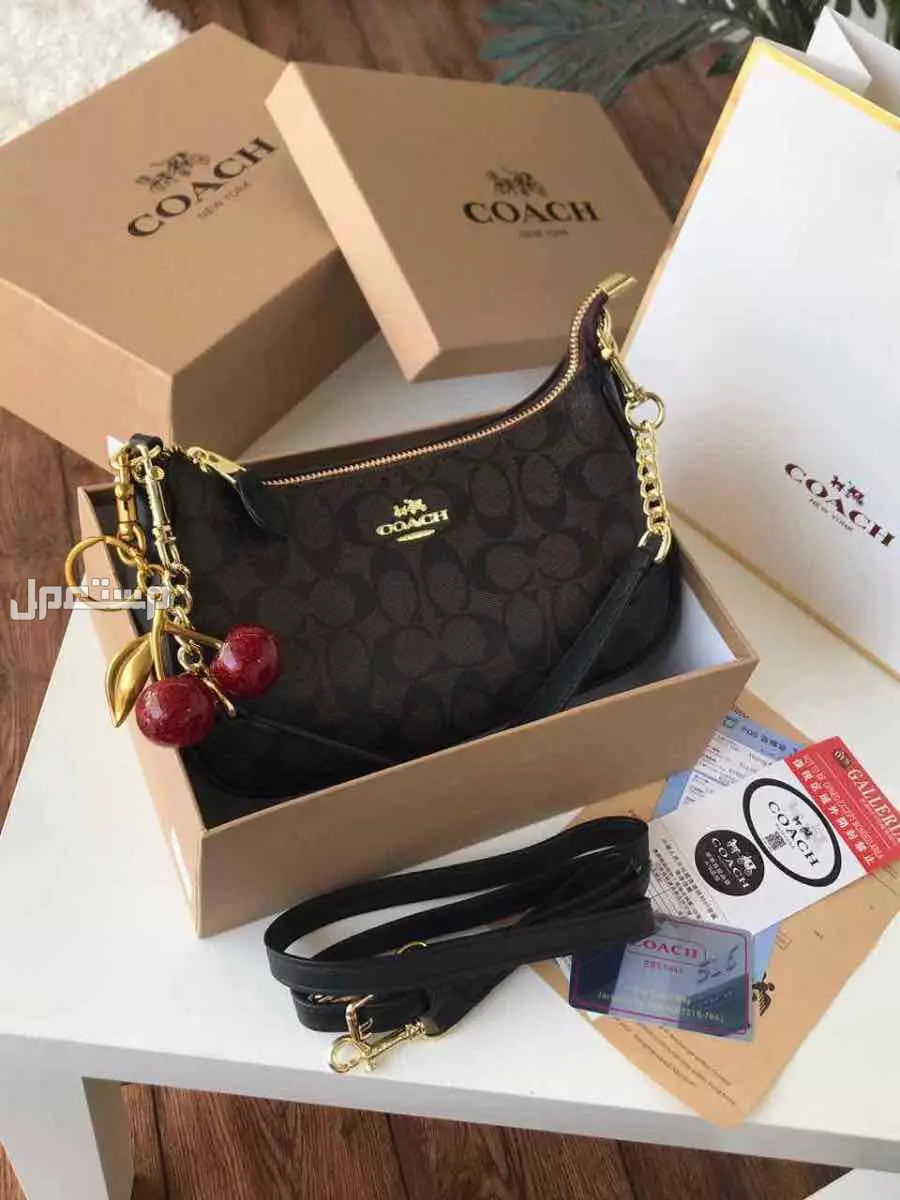 شنط ماركة كوتش ماستر كوالتي مع تعليقة الهبه