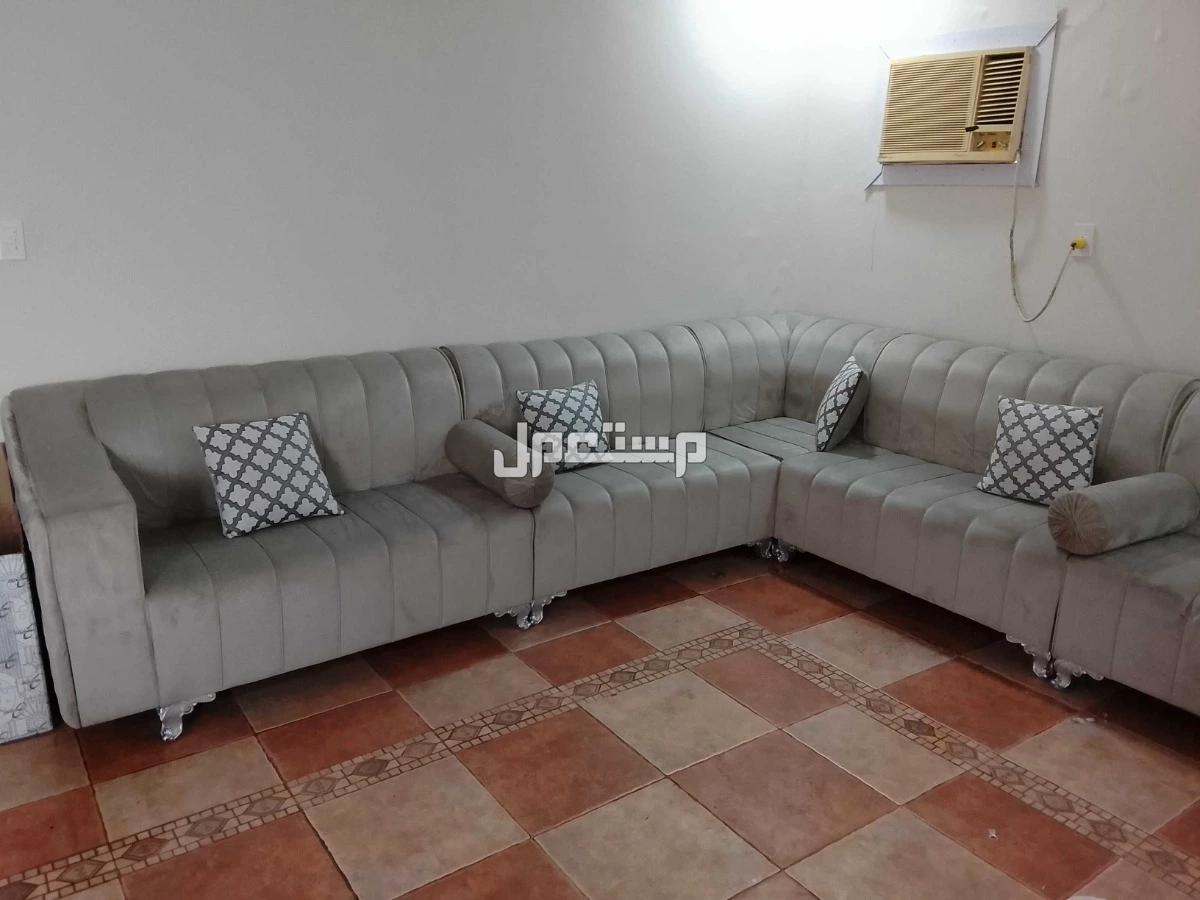 كنب اخو الجديدحرف L في الدمام بسعر 600 ريال سعودي