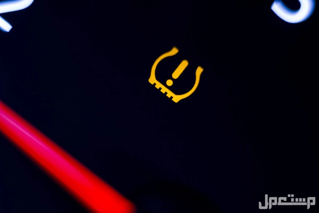 شرح نظام ‏TPMS‏ في السيارات: كيف يعمل ومميزاته وأنواعه أهمية نظام ‏TPMS