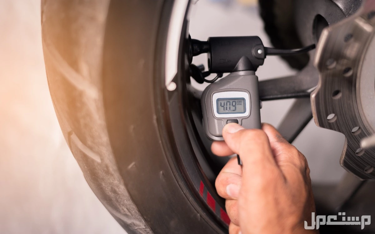 شرح نظام ‏TPMS‏ في السيارات: كيف يعمل ومميزاته وأنواعه ما هو نظام ‏TPMS في السيارات