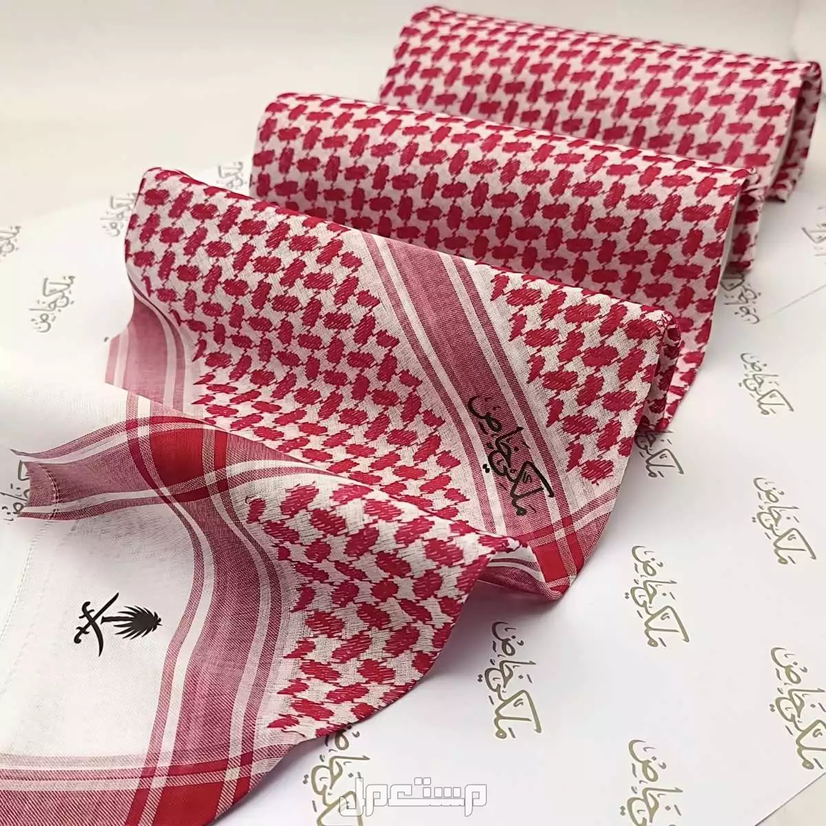 جديدا  شماغات ملكي خاص احمر  متوفر جميع المقاسات  السعر 170 ريال