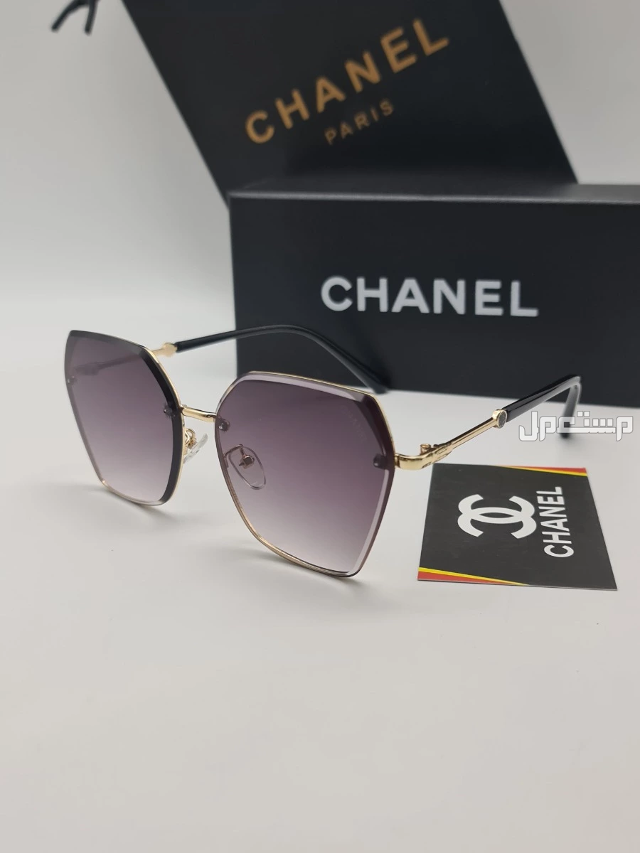 : نظارات شمسية من ماركه برادا  مع جميع الملحقات السعر 100ريال  نظارات شمسية  من ماركه فرزاتشي  مع جميع الملحقات السعر 100 ريال