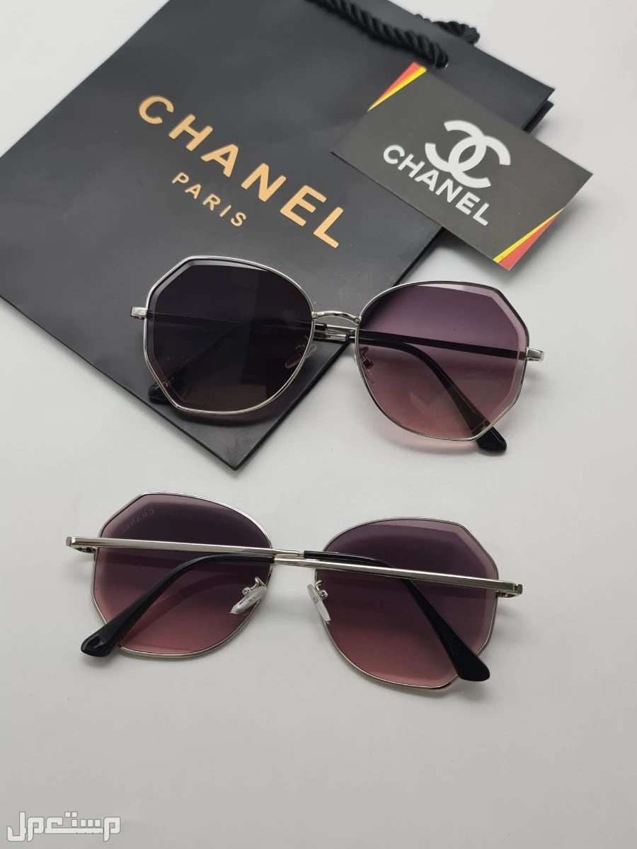 : نظارات شمسية من ماركه برادا  مع جميع الملحقات السعر 100ريال  نظارات شمسية  من ماركه فرزاتشي  مع جميع الملحقات السعر 100 ريال