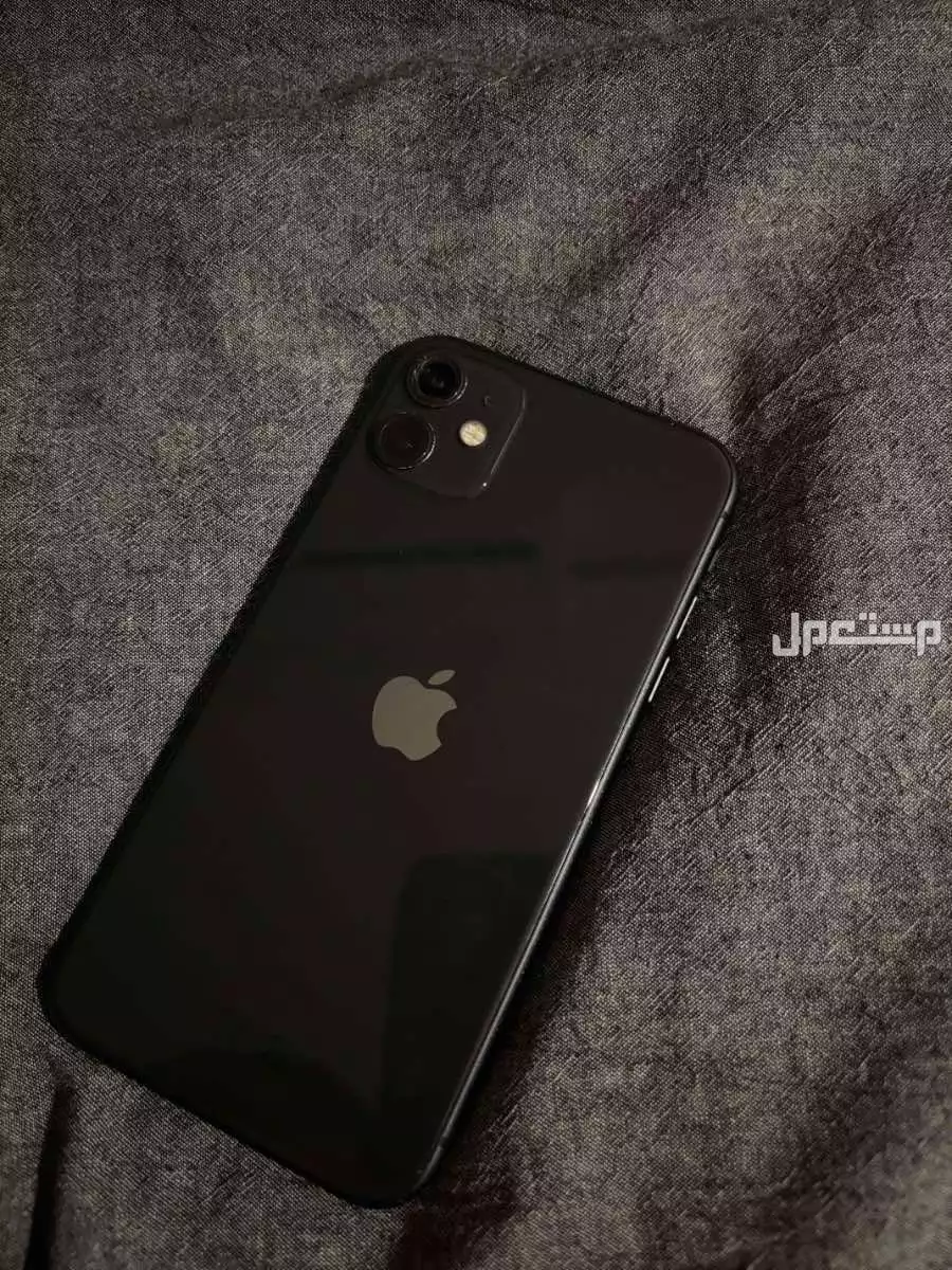ايفون 11 بسعه 128 قيقه ماركة ابل