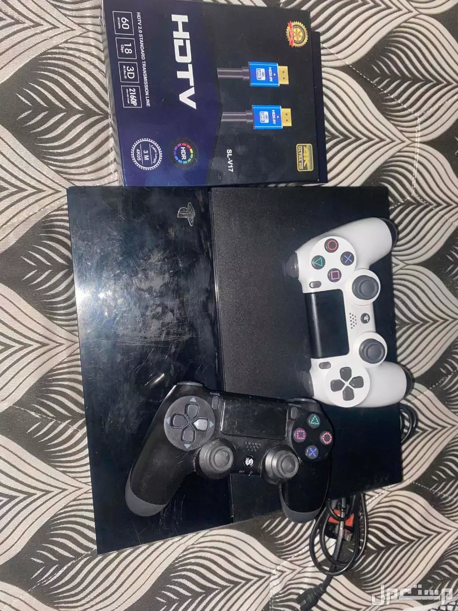 sony ps4 500gb في الجبيل بسعر 700 ريال سعودي