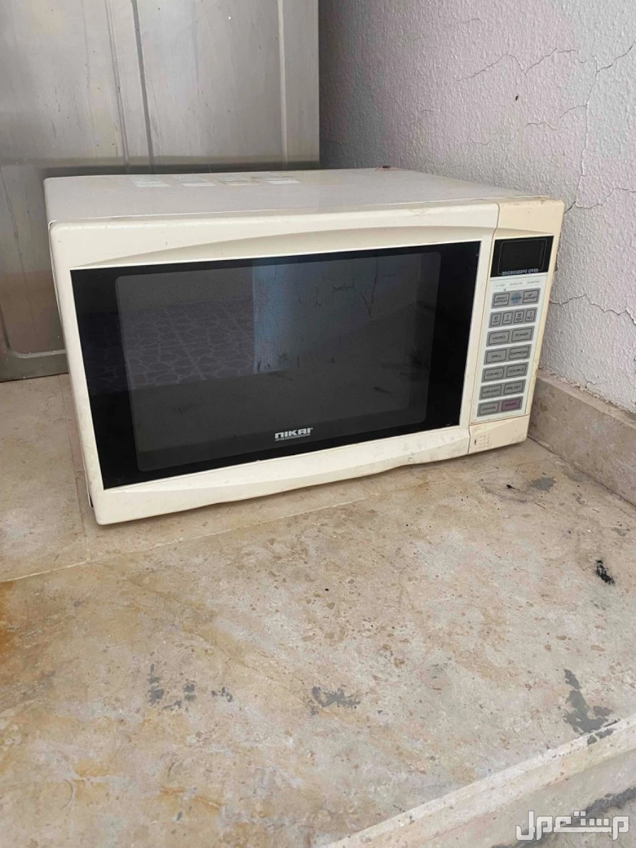 ميكرويف مستعمل نظيف ...........................................