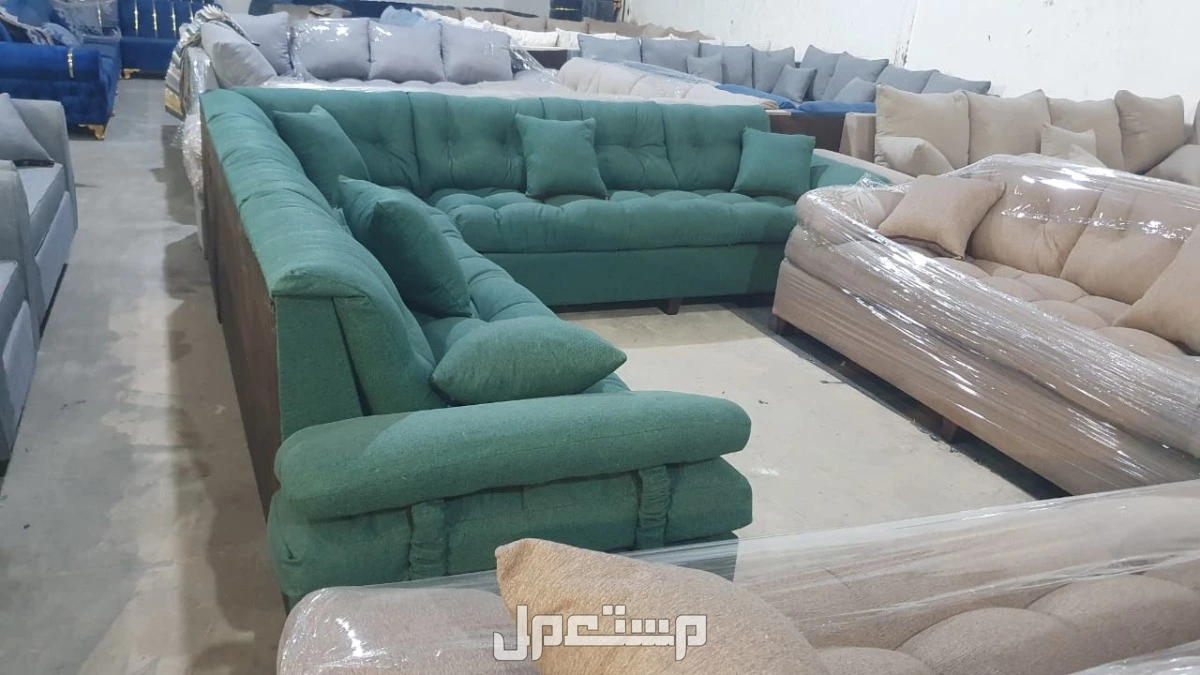 كنب جديد جاهز  في الرياض بسعر 1200 ريال سعودي