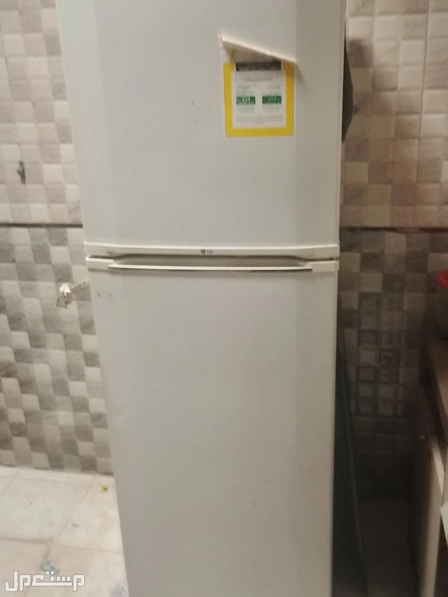 اثاث بيت للبيع  في الرياض بسعر 950 ريال سعودي