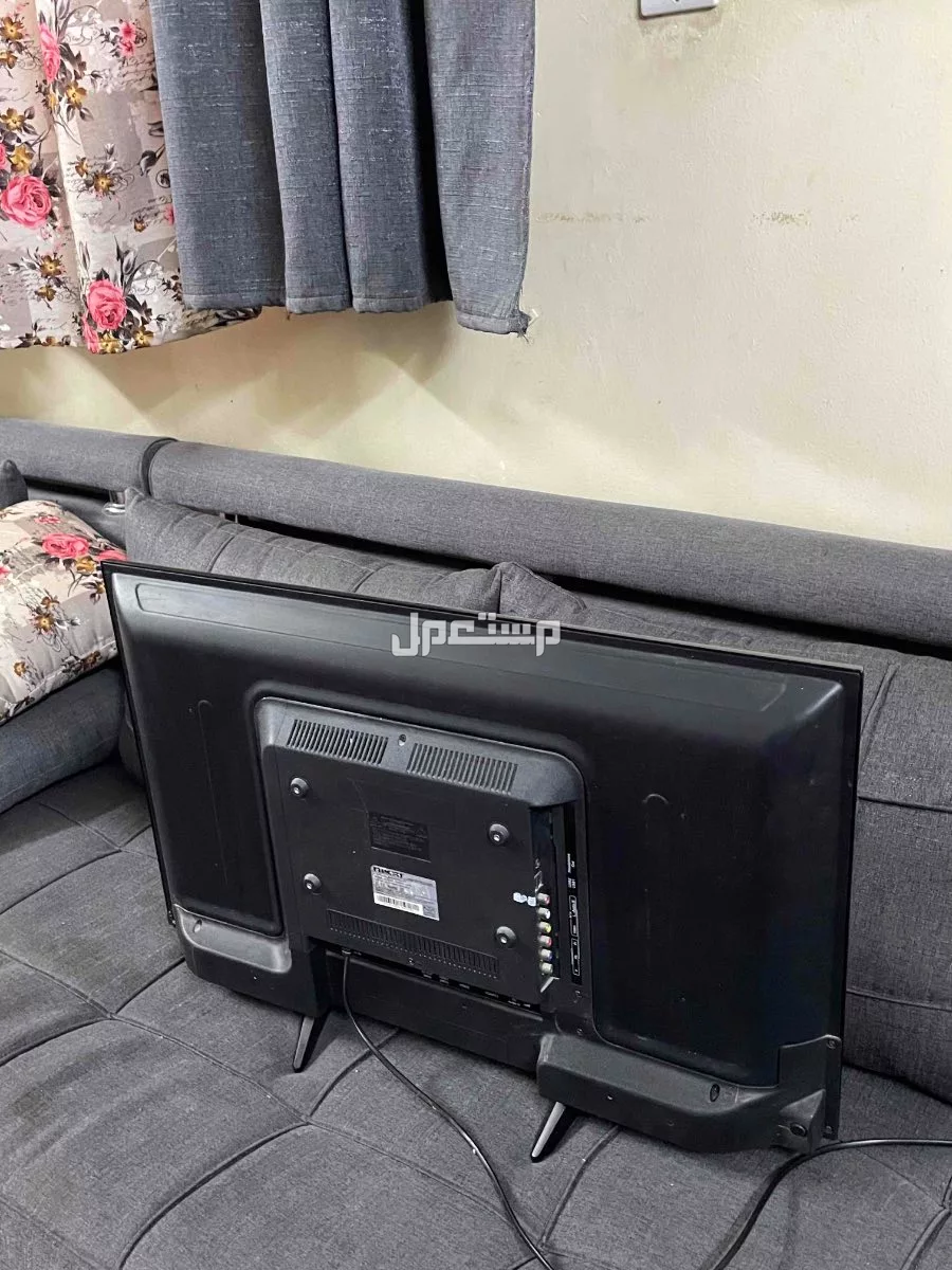 للبيع: شاشة تلفزيون Nikai بحجم 27 بوصة