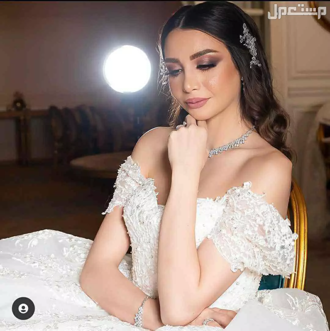 فستان زفاف مستعمل مره واحده فقط نظيف ومكوي