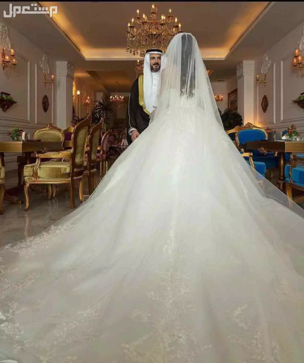 فستان زفاف مستعمل مره واحده فقط نظيف ومكوي