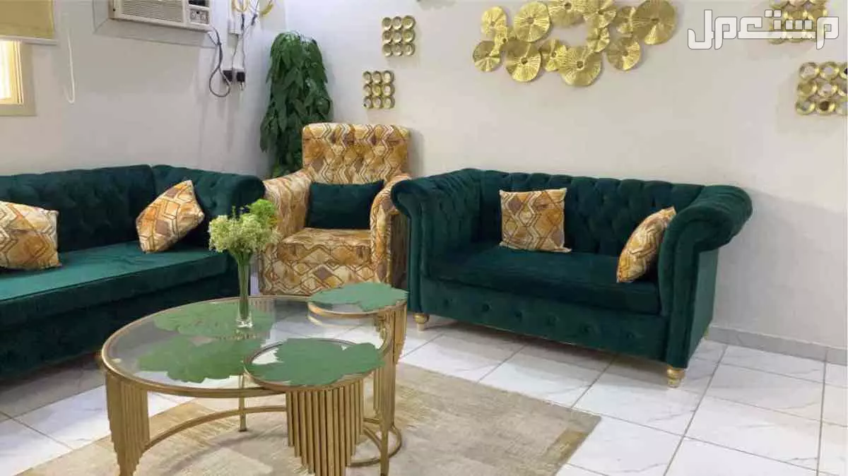 للبيع كنب نظيف بسعر 700 ريال عاجل