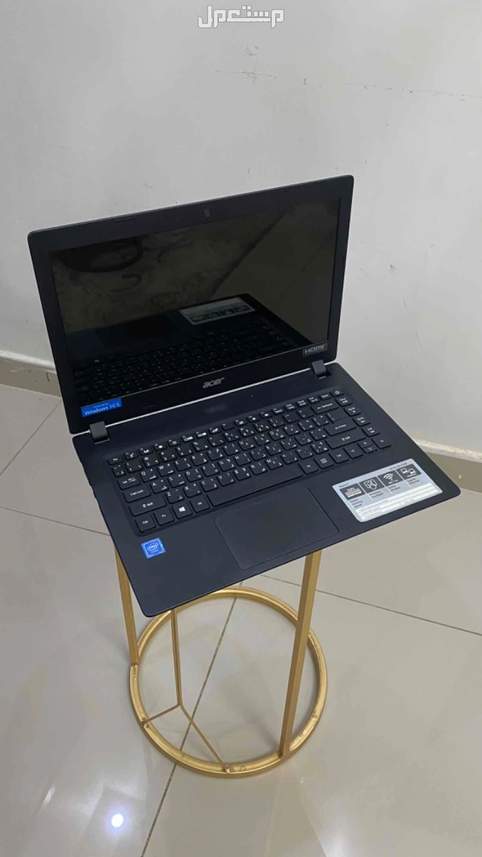 للبيع لابتوب ايسر acer نظيف يعتبر اخو الجديد