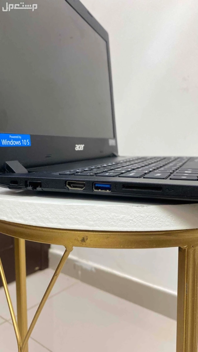 للبيع لابتوب ايسر acer نظيف يعتبر اخو الجديد
