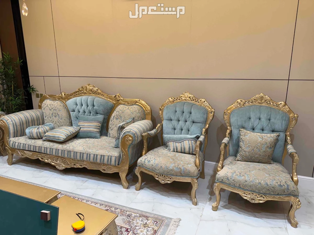 للبيع طقم اثاث بمبلغ 5000 ريال في الرياض