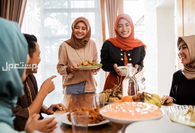 تهنئة عيد الأضحى 2025 للجيران والمعارف.. رسائل معايدة راقية ومميزة عيد الاضحى 2025