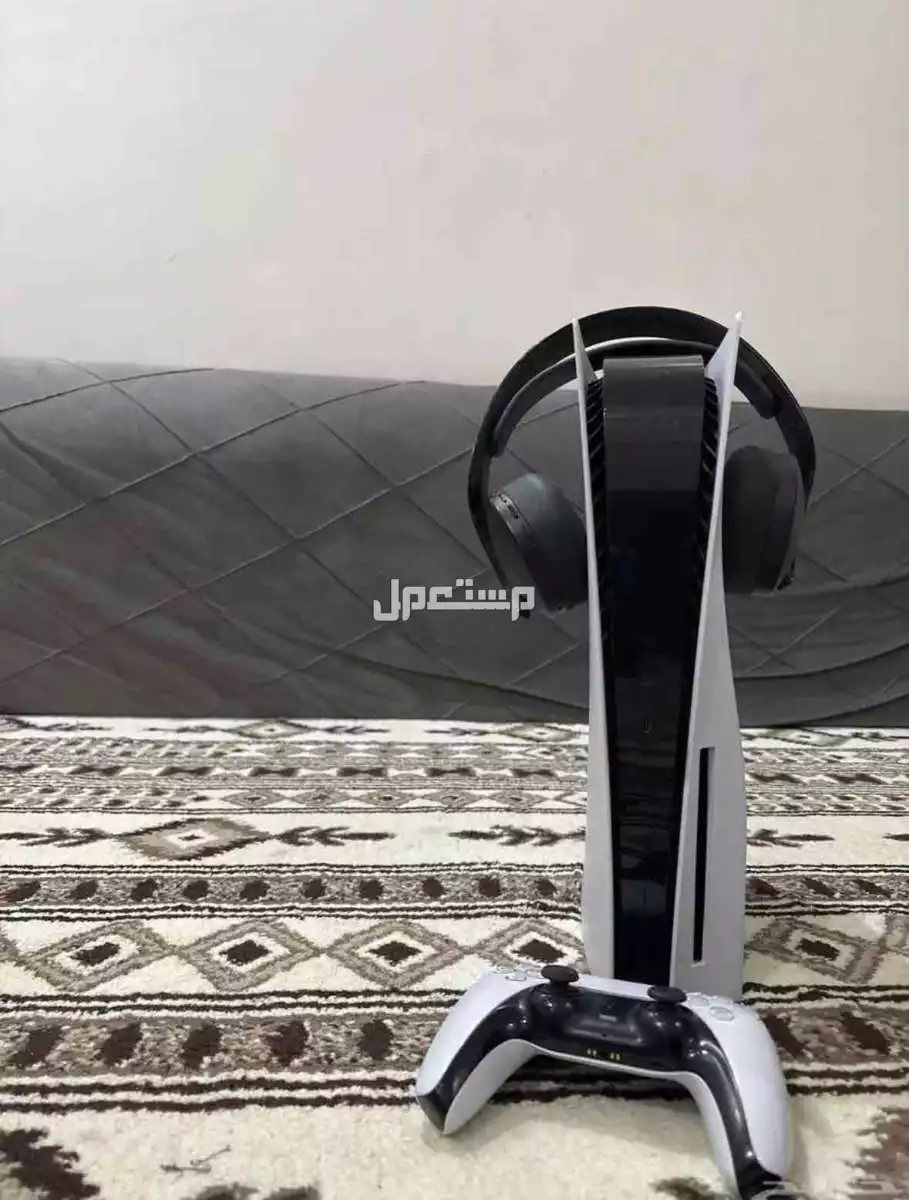 بلاستيشن 5 سوني فايف  في الرياض