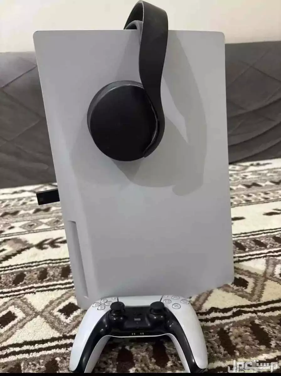 بلاستيشن 5 سوني فايف  في الرياض